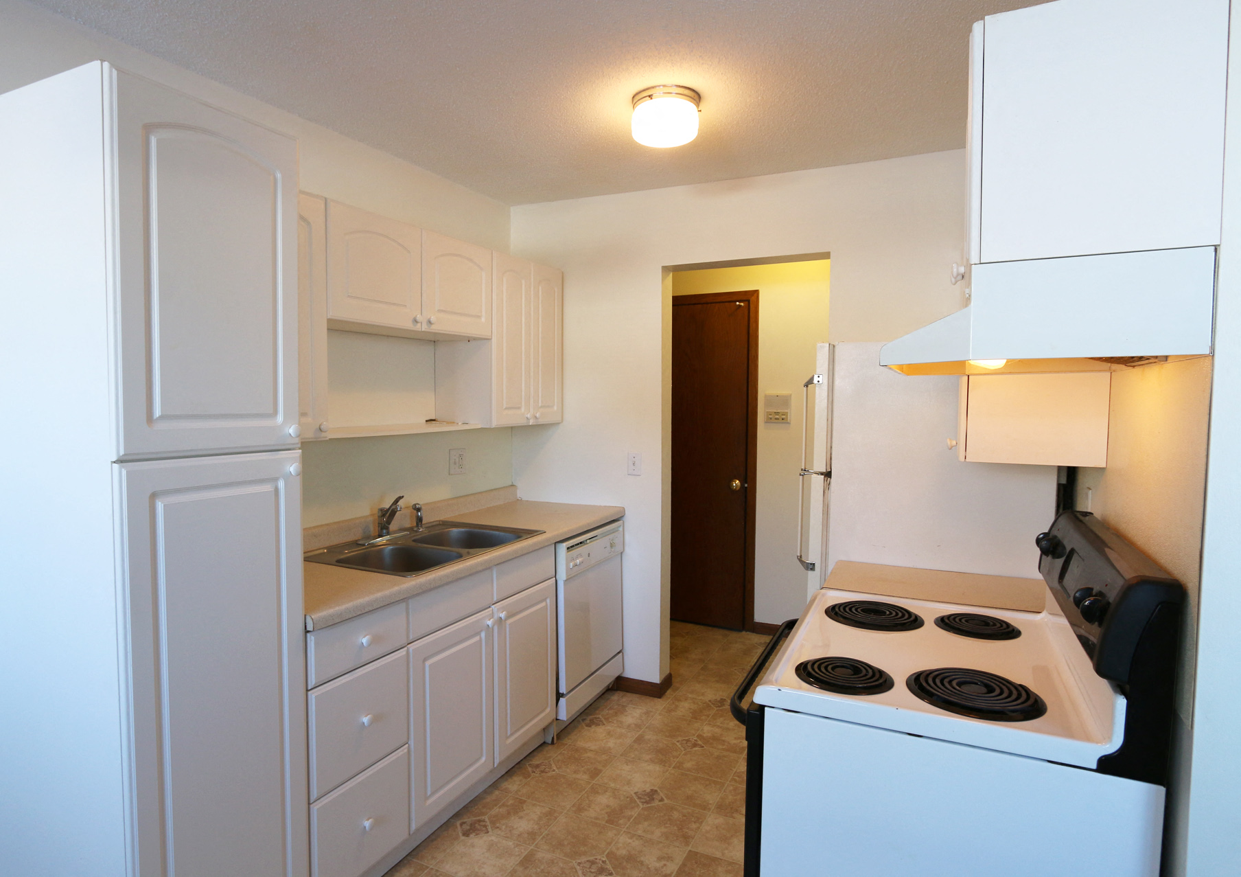 Spring Lake Park Apartments Image 7